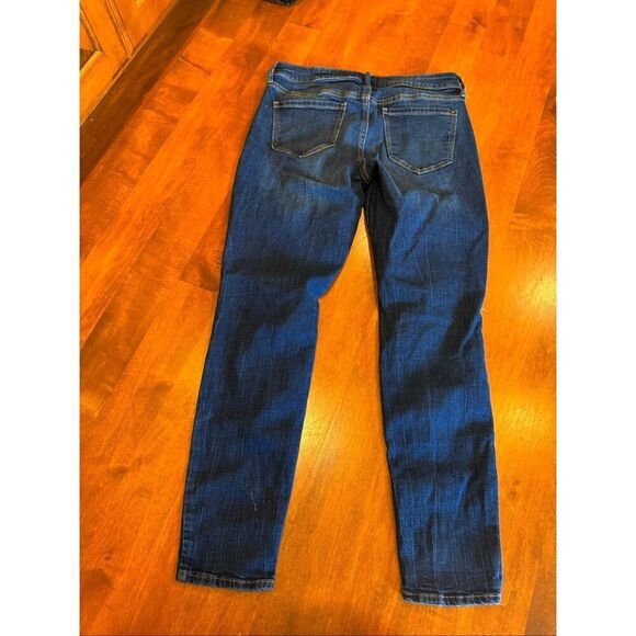 Woman’s Old Navy, rockstar, skinny jeans, size 10 - Picture 3 of 4